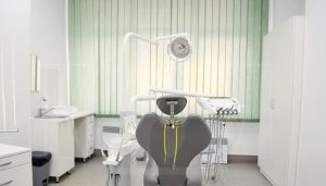 ADONIS Dental service