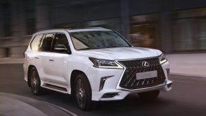 Автомобиль Lexus LX